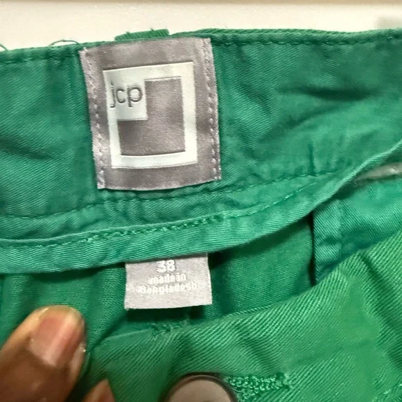 JCPenney Green Flat Front Shorts for Casual Style - Picture 2 of 6